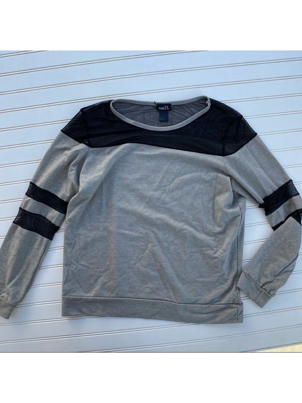 Mesh pullover oversized sweater Size Medium